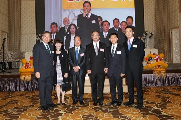 「2016年慶國慶聯歡晚會」暨「民生脈絡智庫」成立就職典禮