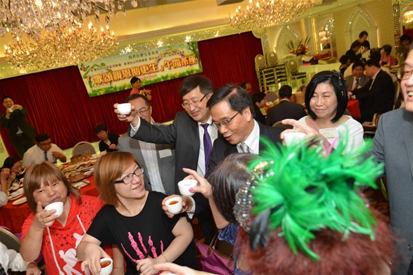 「頌親恩，助更生」下午茶座