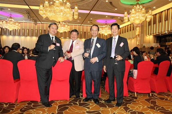「2016年慶國慶聯歡晚會」暨「民生脈絡智庫」成立就職典禮