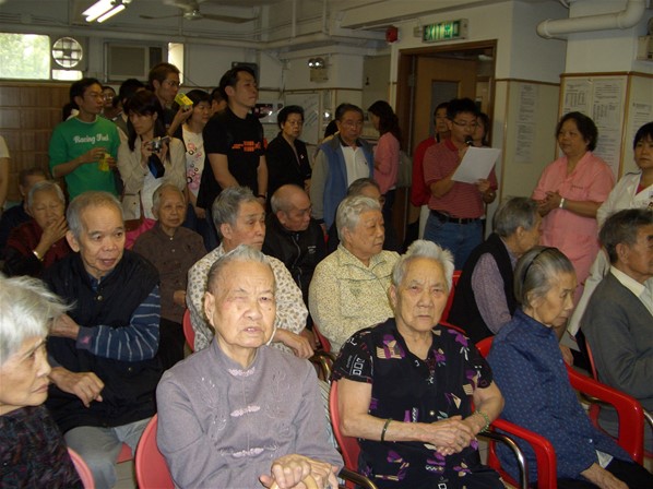 九龍城工商業聯會商界顯愛心