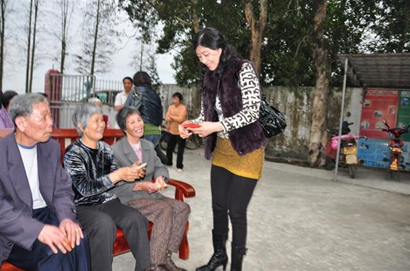 大江鎮新大塘村敬老活動