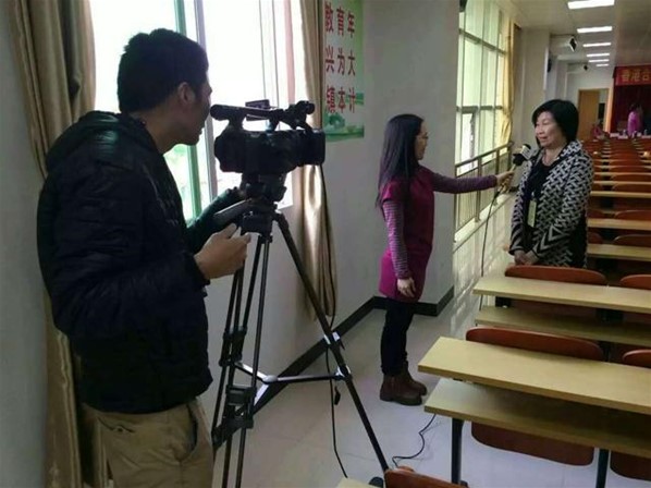 愛心送暖顯鄉情2016