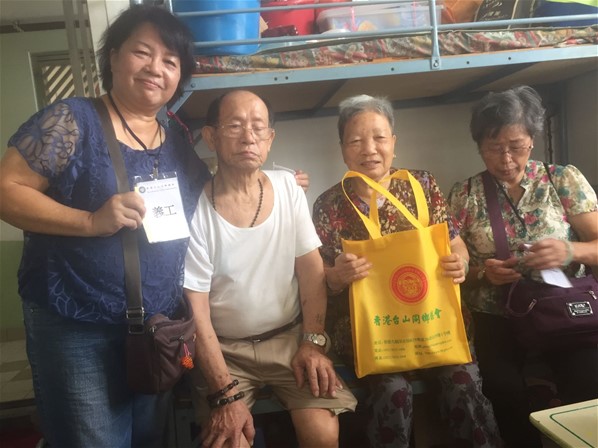 中秋敬老派月餅探訪活動