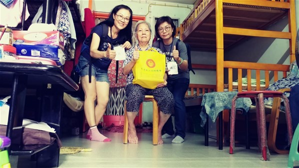 中秋敬老派月餅探訪活動