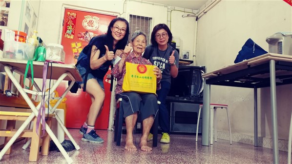 中秋敬老派月餅探訪活動