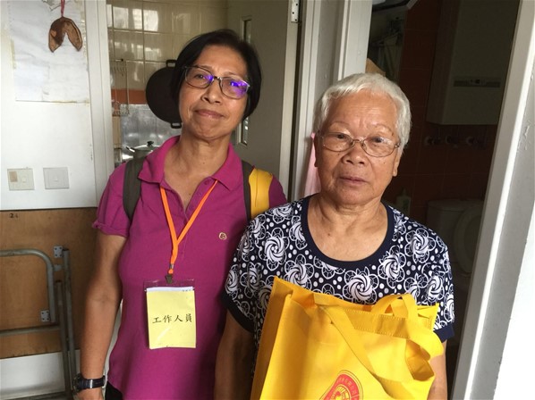 中秋敬老派月餅探訪活動