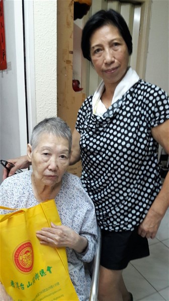中秋敬老派月餅探訪活動